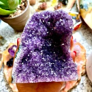 Amethyst Geode Cut Base Self Standing